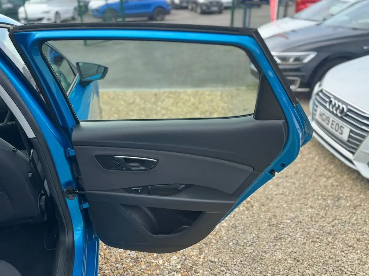 2016-seat-leon-14-se-tech-pack-hatchback-5d-1395cc-big-33