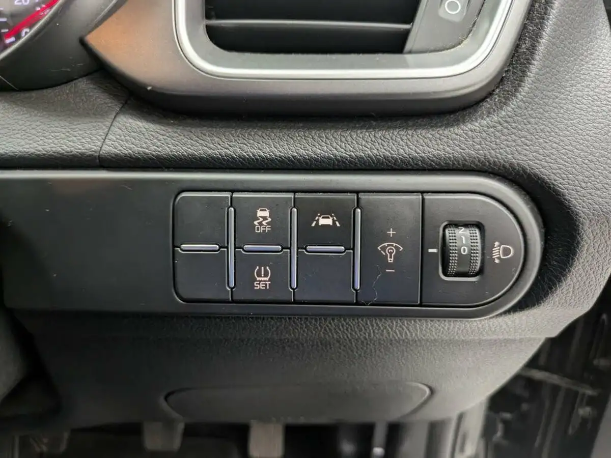 2020-kia-xceed-10-t-gdi-2-big-20