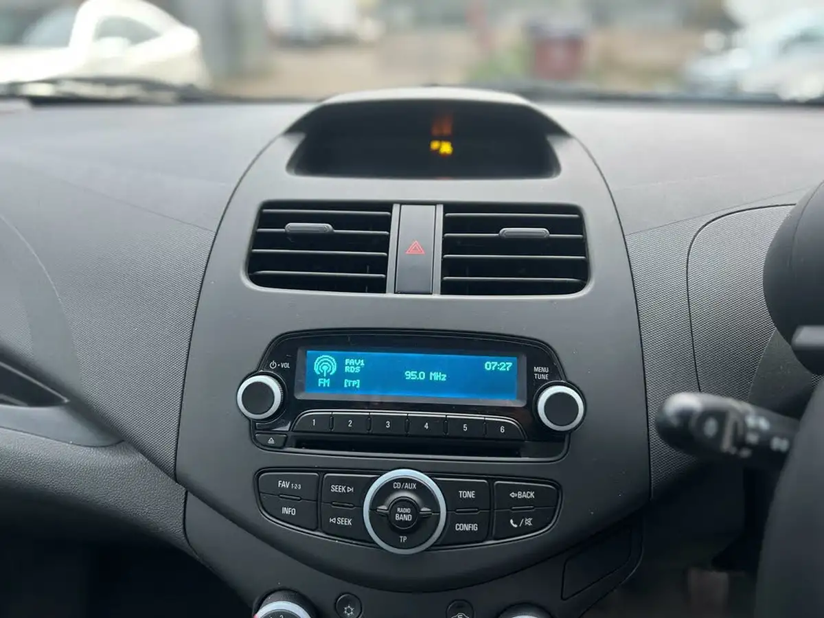 2013-chevrolet-spark-10-ls-68ps-big-20