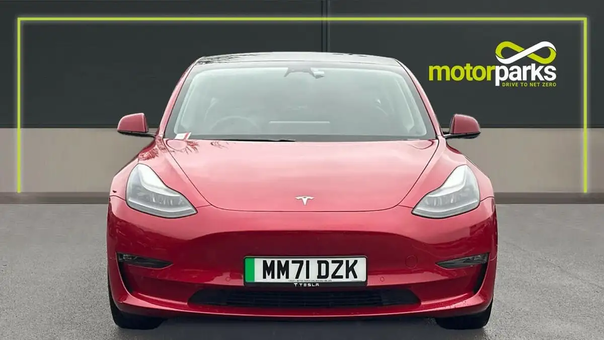 2022-tesla-model-3-e-long-range-big-7