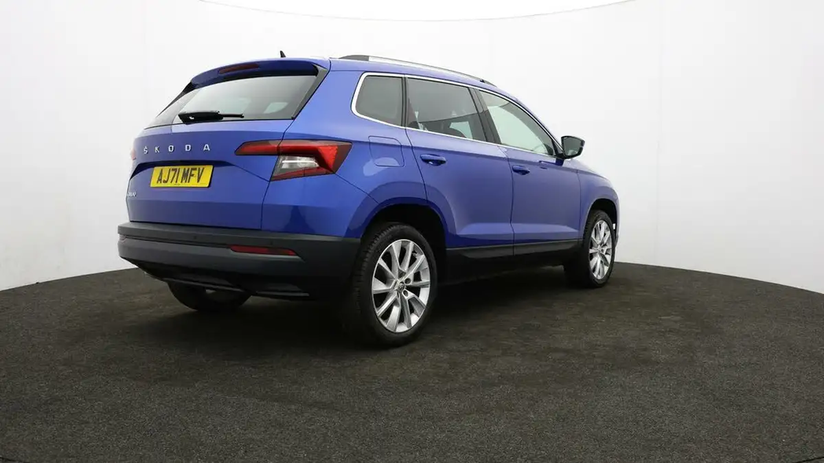2022-skoda-karoq-15-tsi-se-l-dsg-big-76