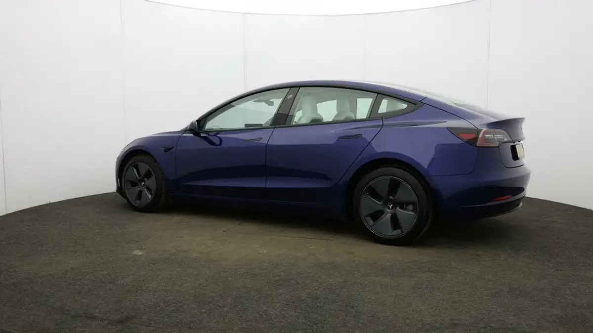 2021-tesla-model-3-e-long-range-4x4-big-58