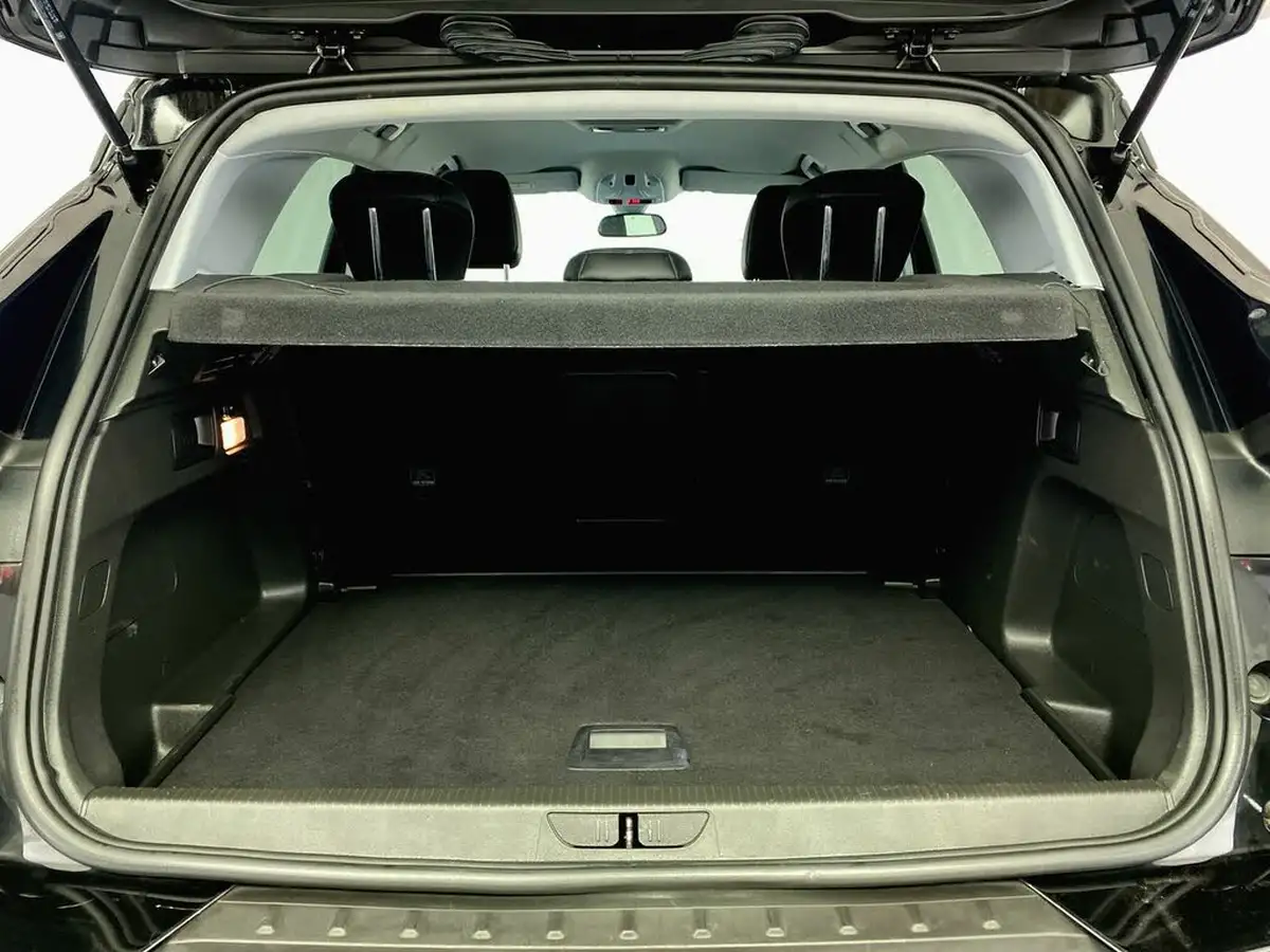 2019-vauxhall-grandland-x-12-sri-nav-big-25