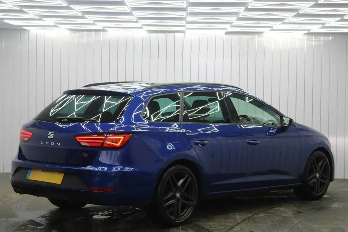 2020-seat-leon-15-tsi-evo-fr-black-edition-150ps-estate-dsg-big-1