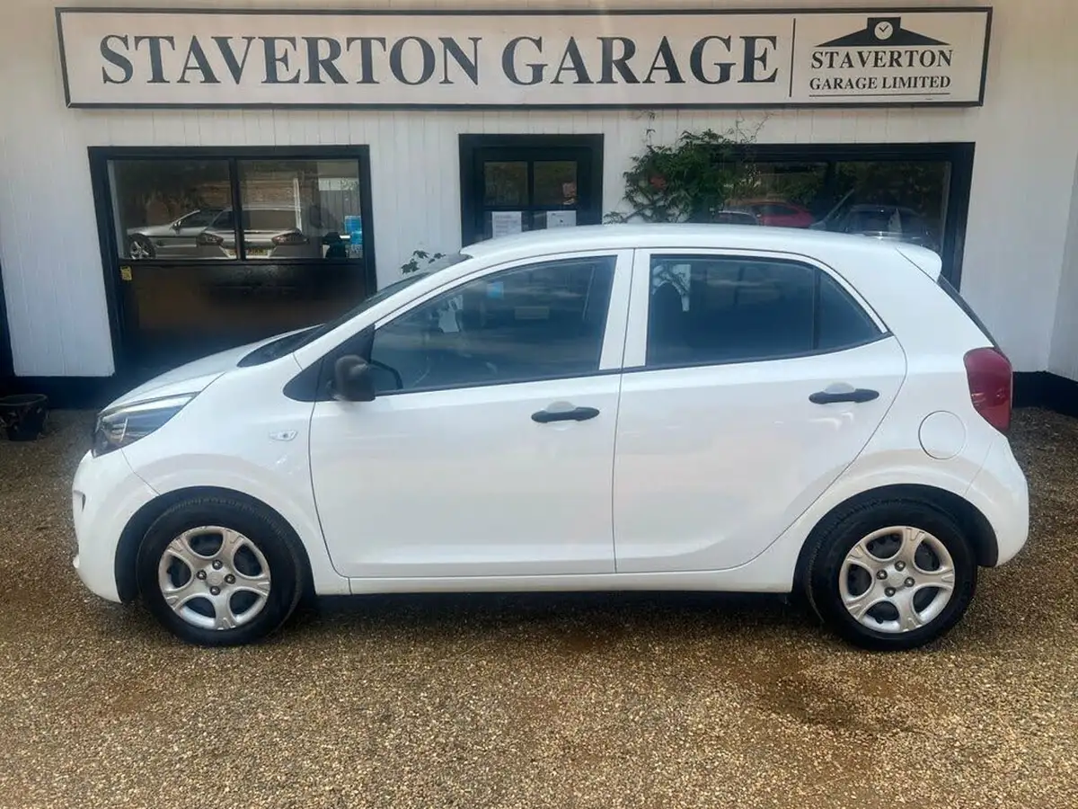 2017-kia-picanto-10-1-big-13