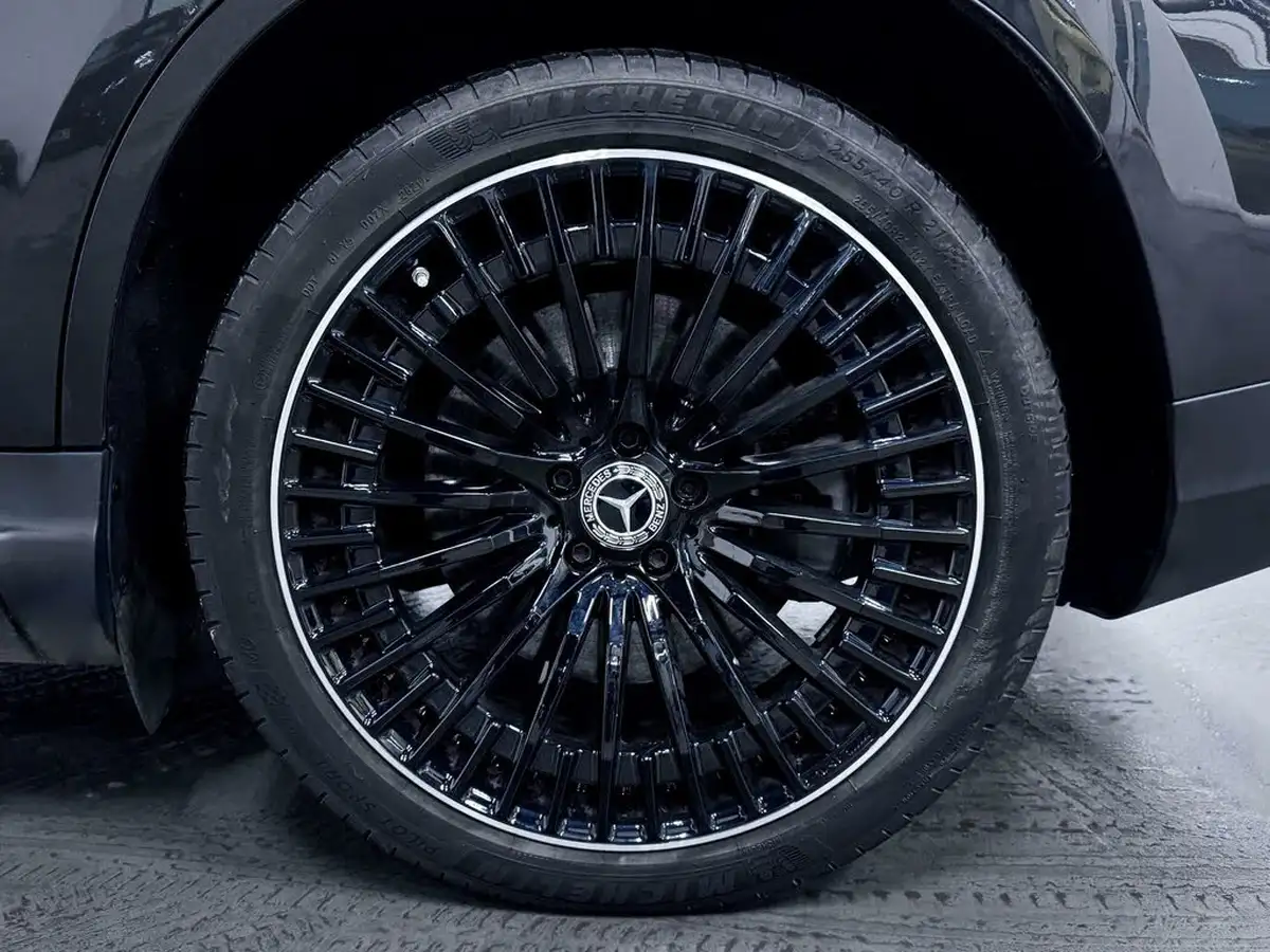 2022-mercedes-benz-eqc-e-eqc-400-amg-line-premium-plus-big-57