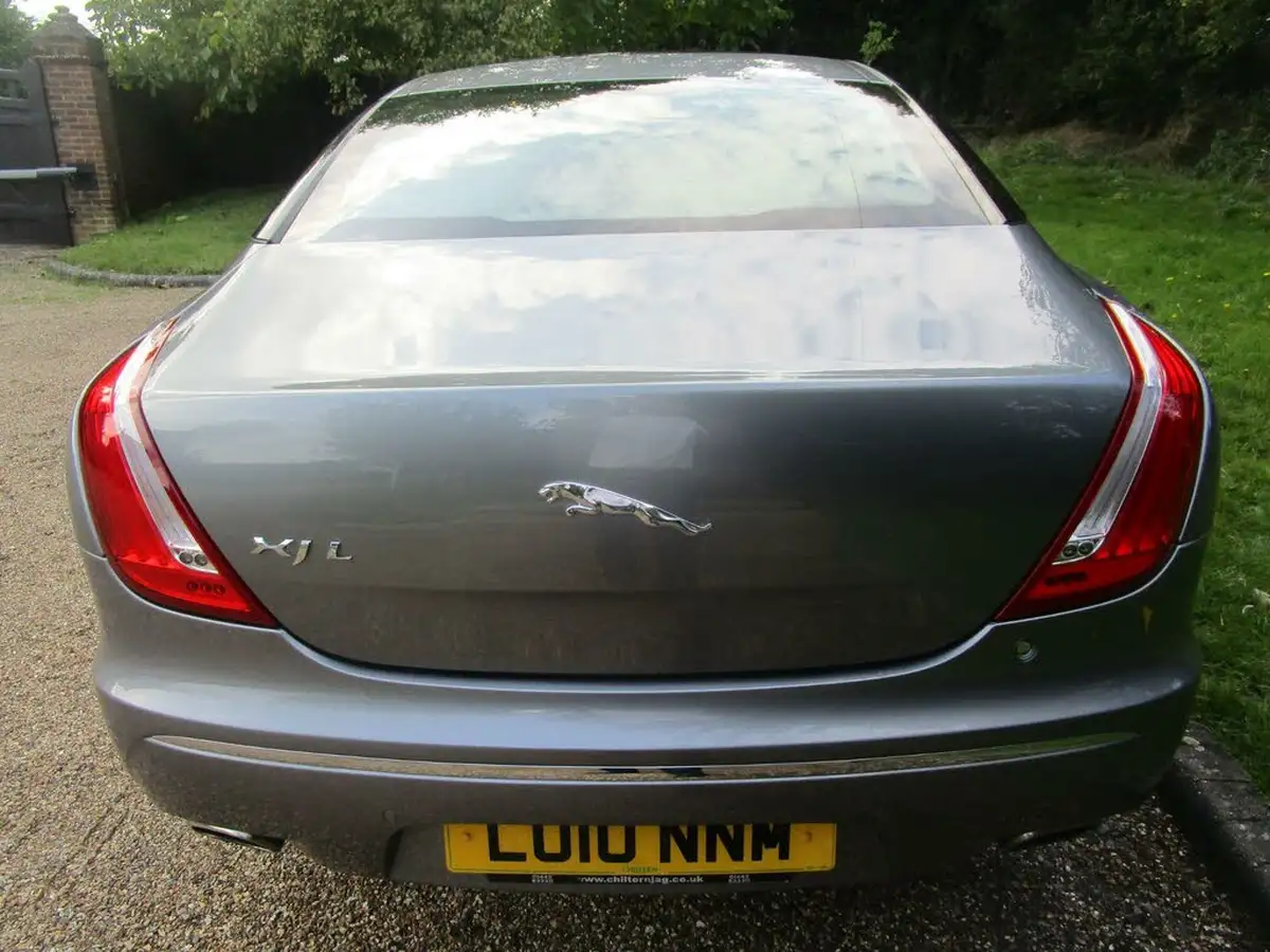 2010-jaguar-xj-series-50-xj-premium-luxury-lwb-big-28