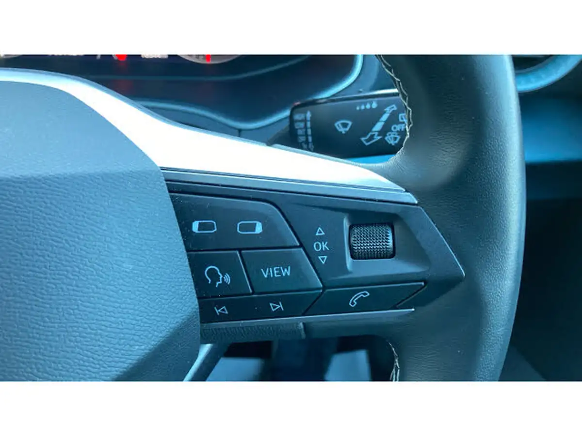 2023-seat-arona-10-tsi-xperience-big-21