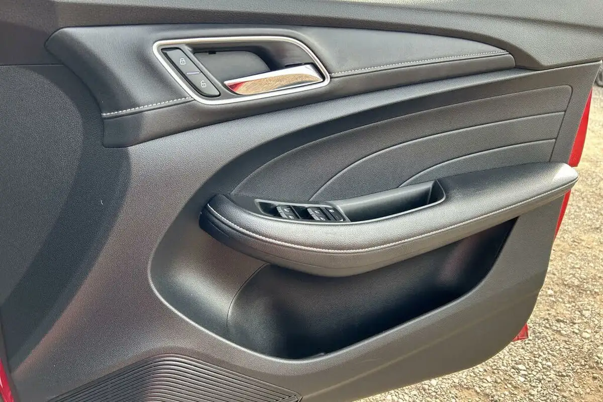 2021-mg-mg5-e-excite-ev-big-27