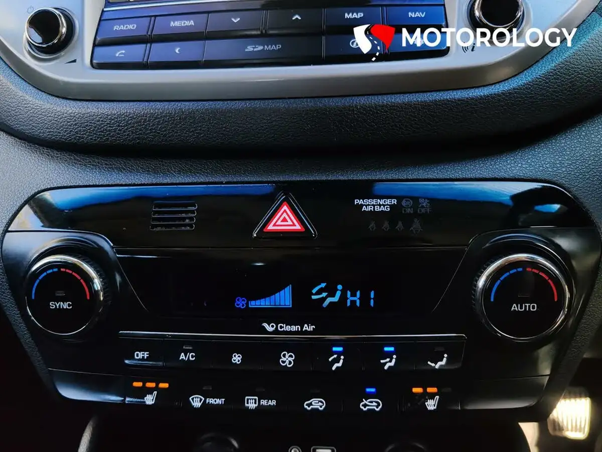 2017-hyundai-tucson-17crdi-blue-drive-se-nav-116ps-big-41