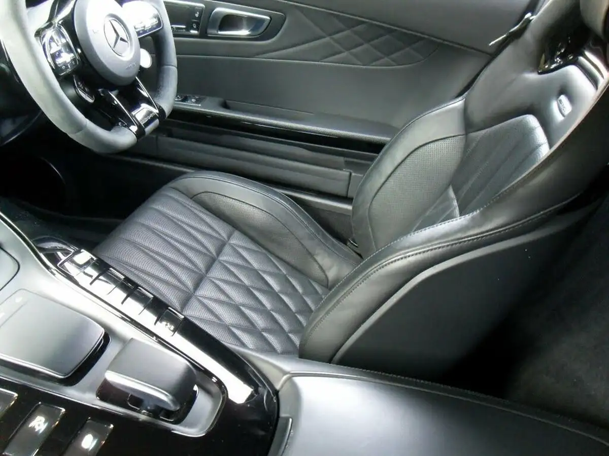 2021-mercedes-benz-amg-40-gt-night-edition-coupe-big-68