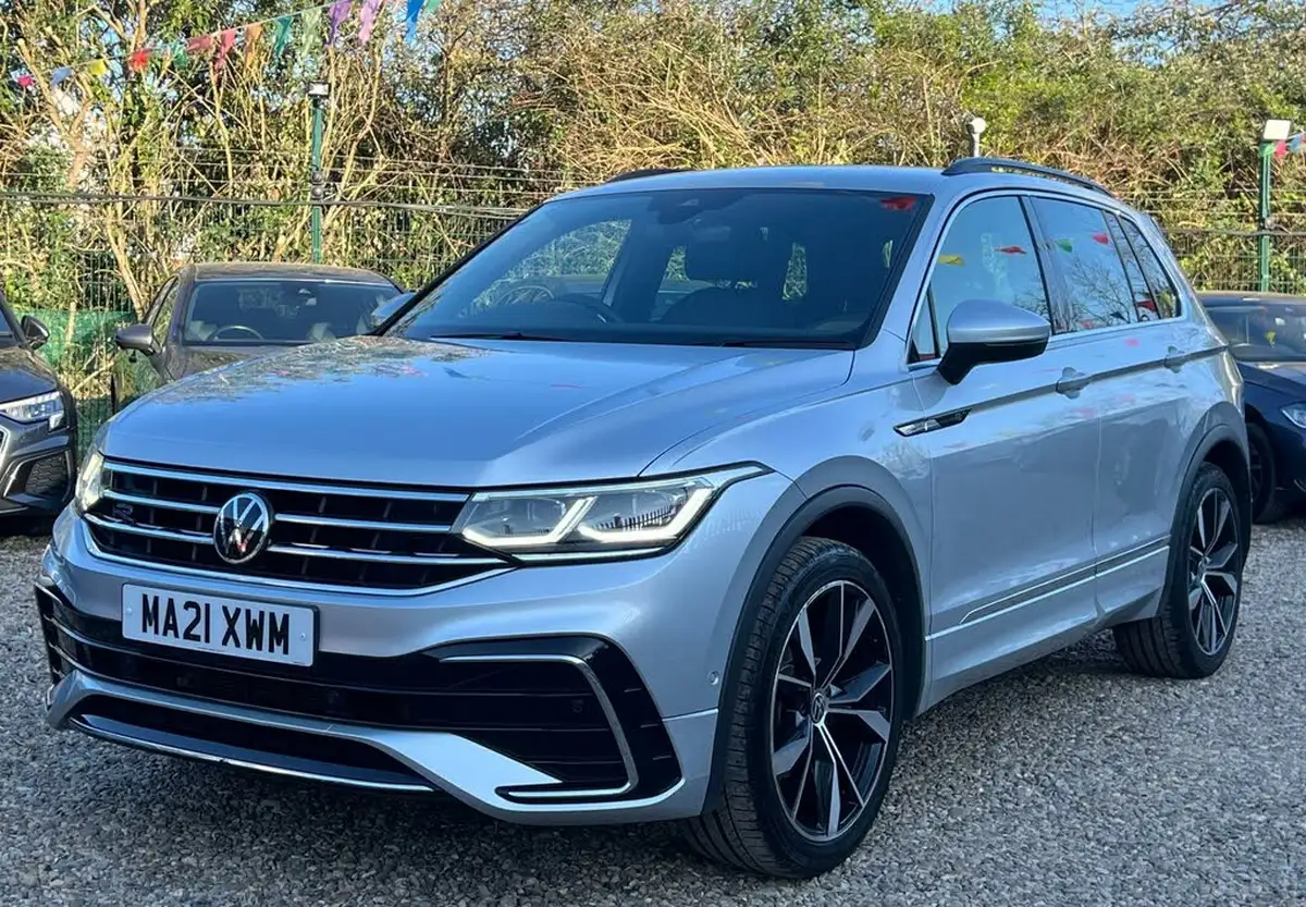 2021-volkswagen-tiguan-15-tsi-r-line-big-7