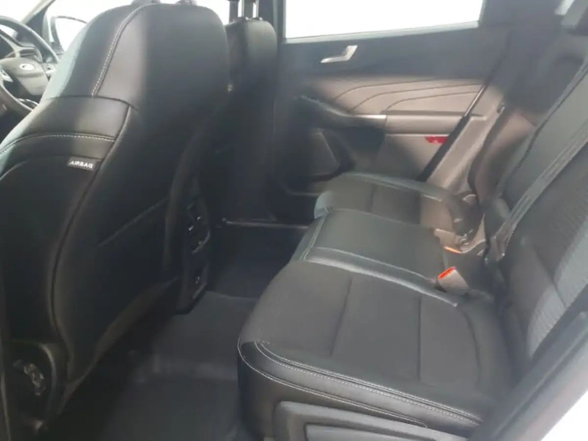 2022-ford-kuga-15-titanium-edition-auto-big-5