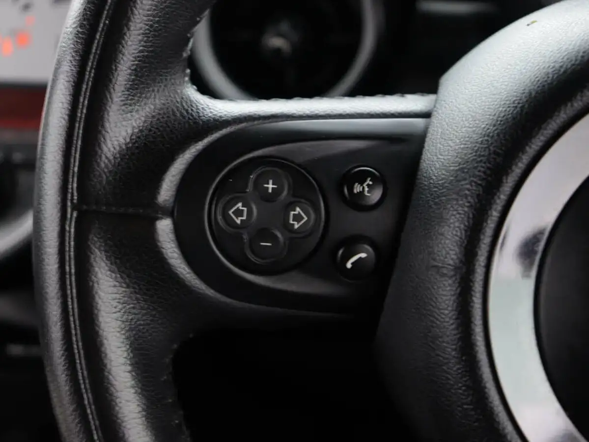 2012-mini-cooper-16-cooper-122bhp-coupe-3d-big-26