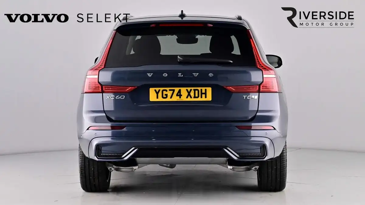 2024-volvo-xc60-20-t8-ultimate-dark-big-4