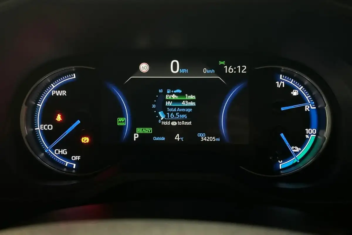2022-toyota-rav4-25-vvt-i-dynamic-302bhp-plug-in-big-9
