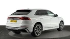 2023-audi-q8-30-55-tfsi-s-line-small-3