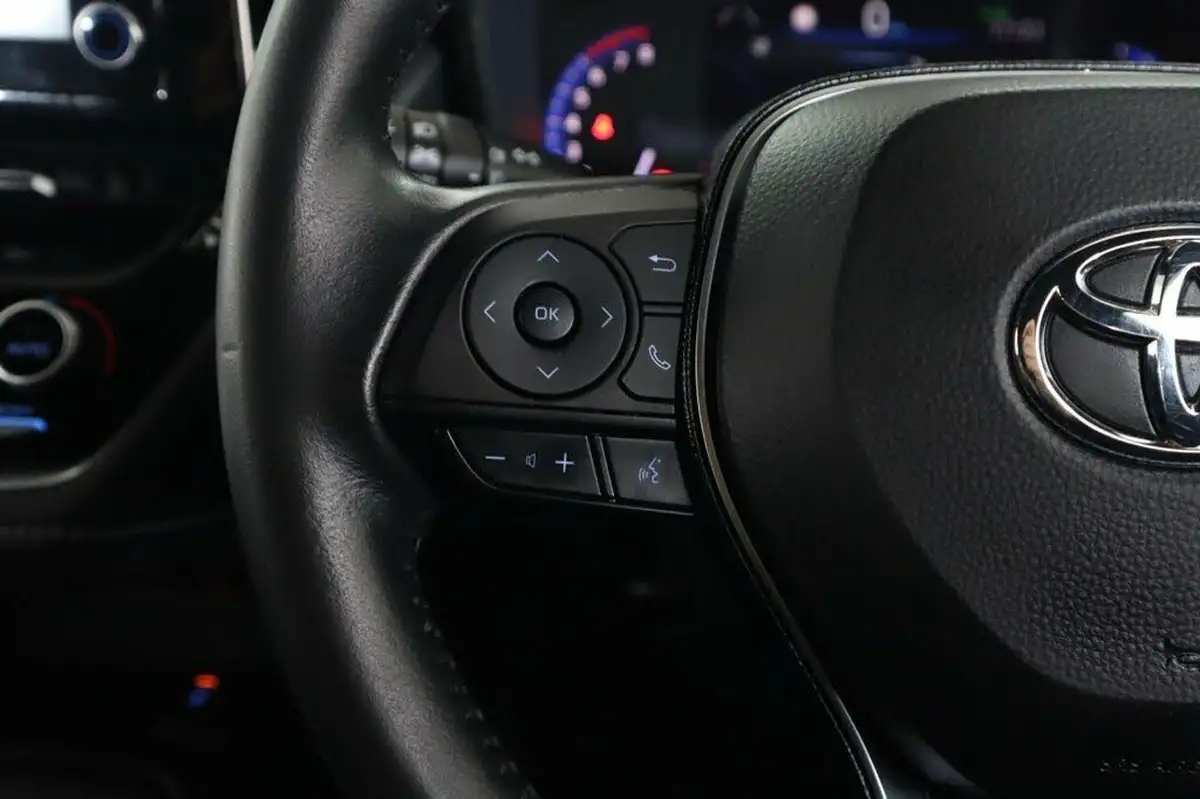 2021-toyota-corolla-20-vvt-i-icon-tech-touring-sports-big-14