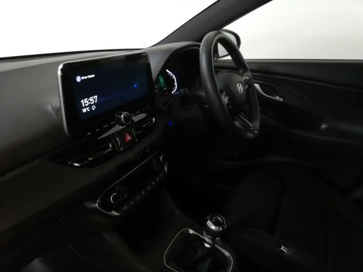 2021-hyundai-i30-15-t-gdi-n-line-hatchback-big-4