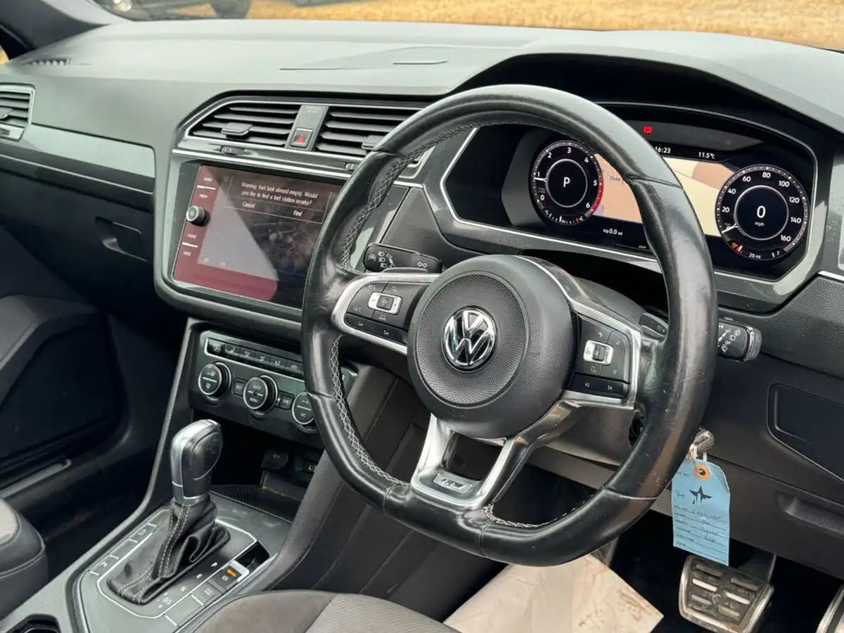 2017-volkswagen-tiguan-20tdi-r-line-ss-dsg-big-4