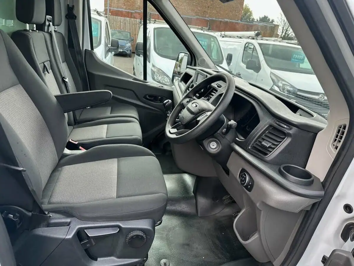 2021-ford-transit-20tdci-350-l3h1-leader-130pseu6dt-rwd-cab-big-15