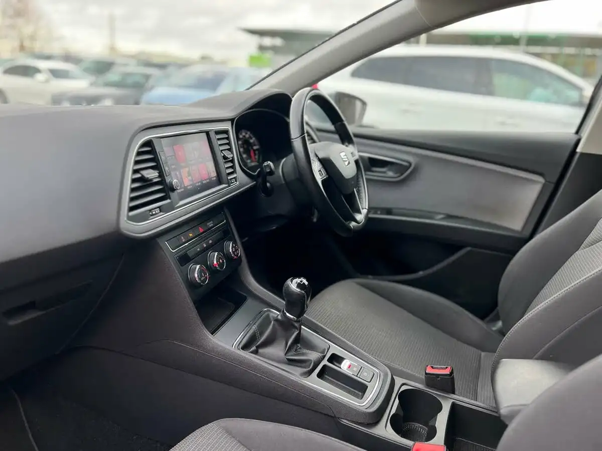 2020-seat-leon-16tdi-se-dynamic-estate-big-29