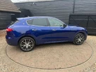 2017-maserati-levante-30td-4x4-no-trim-small-4