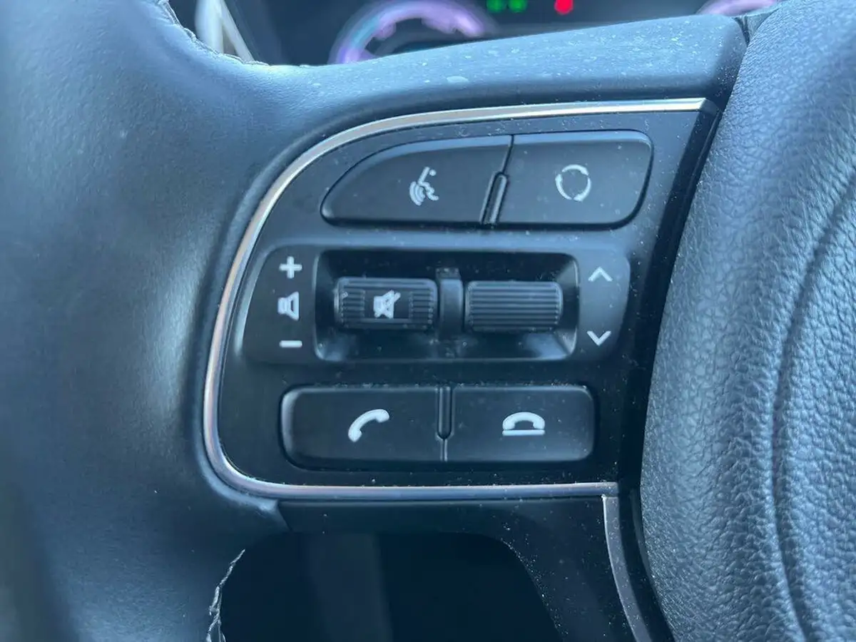 2022-kia-niro-16-gdi-2-139bhp-156kwh-big-13