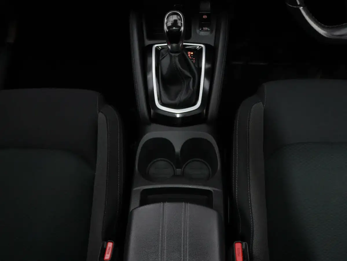 2021-nissan-qashqai-13-dig-t-n-connecta-158ps-xtronic-big-15