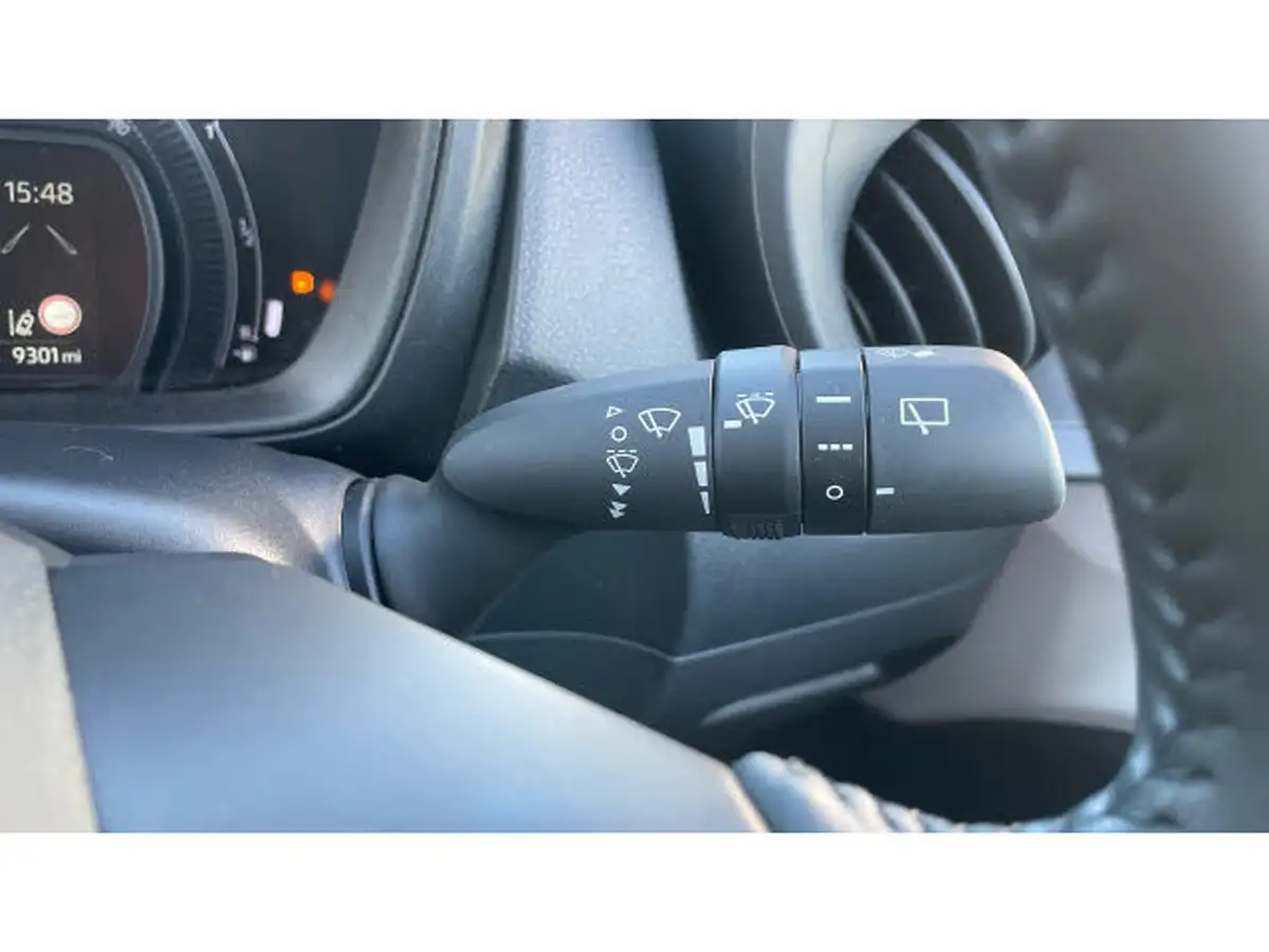 2023-toyota-aygo-x-10-vvt-i-pure-big-30