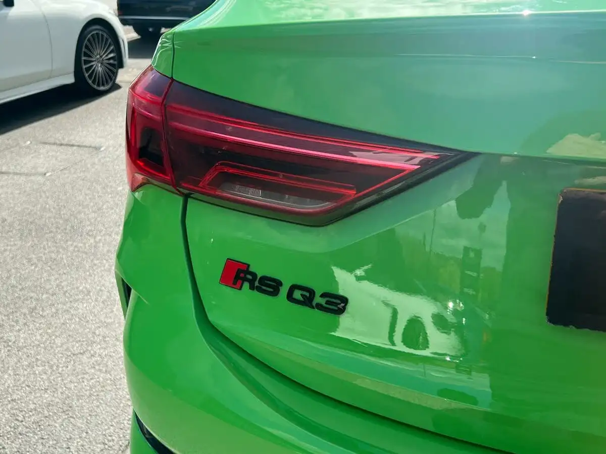 2021-audi-rs-q3-25-tfsi-audi-sport-edition-sportback-big-69
