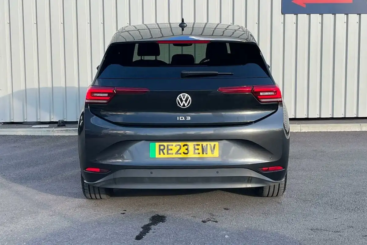 2022-volkswagen-id3-e-family-204ps-performance-big-7