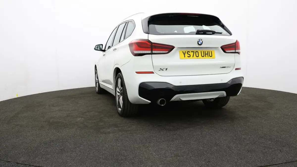2020-bmw-x1-15-xdrive-25e-phev-m-sport-big-22