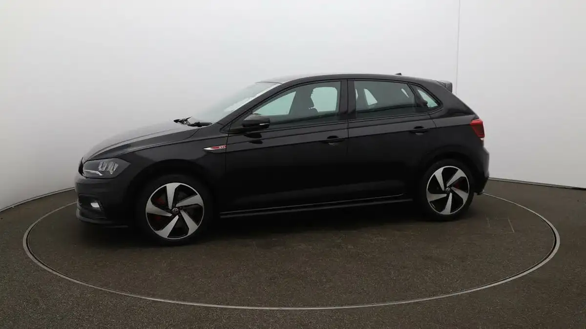 2021-volkswagen-polo-20-tsi-gti-big-59