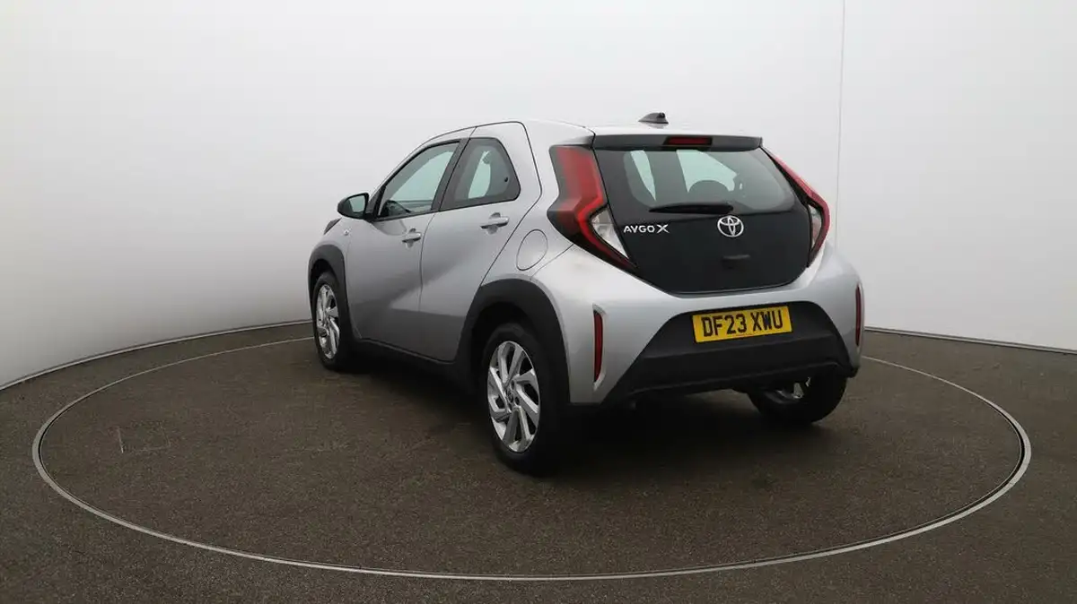 2023-toyota-aygo-x-10-vvt-i-pure-big-53
