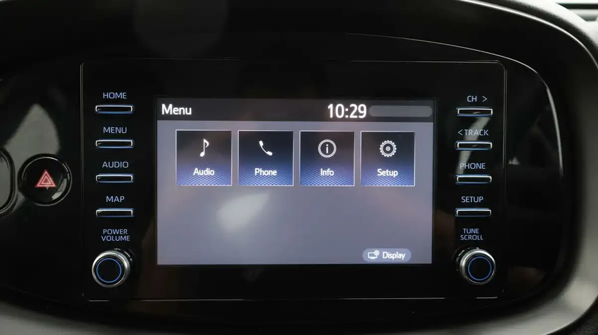 2023-toyota-aygo-x-10-vvt-i-pure-big-11