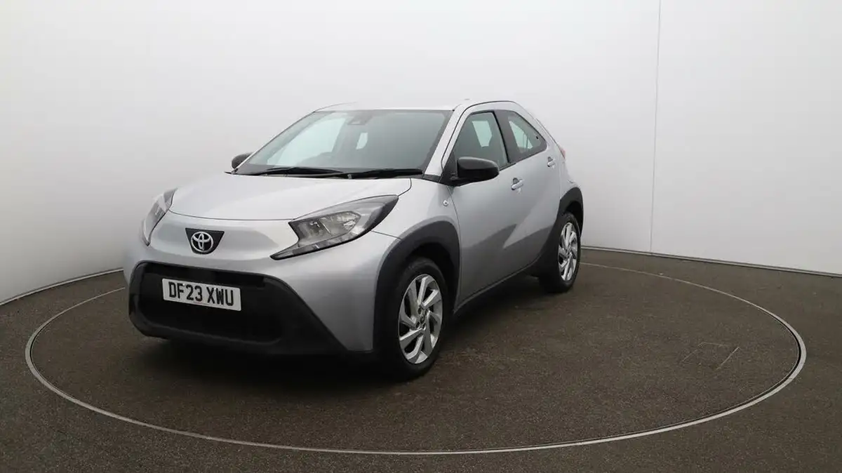 2023-toyota-aygo-x-10-vvt-i-pure-big-29