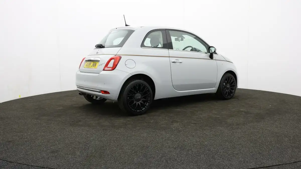 2019-fiat-500-12-collezione-fall-big-25