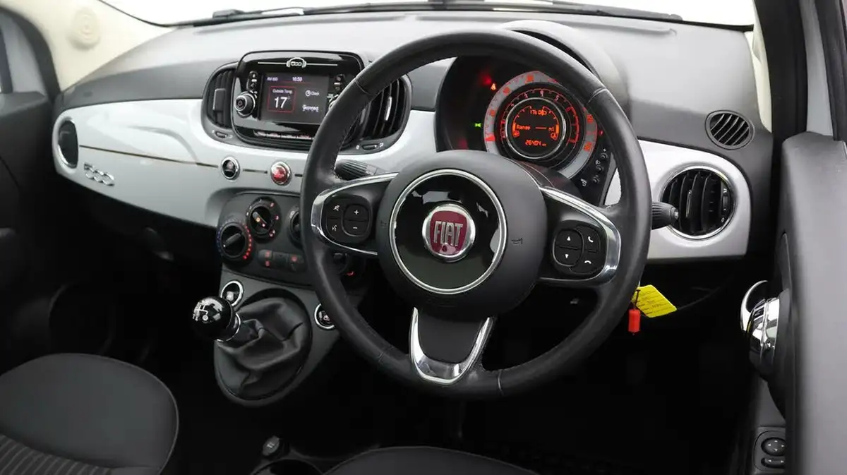 2019-fiat-500-12-collezione-fall-big-8