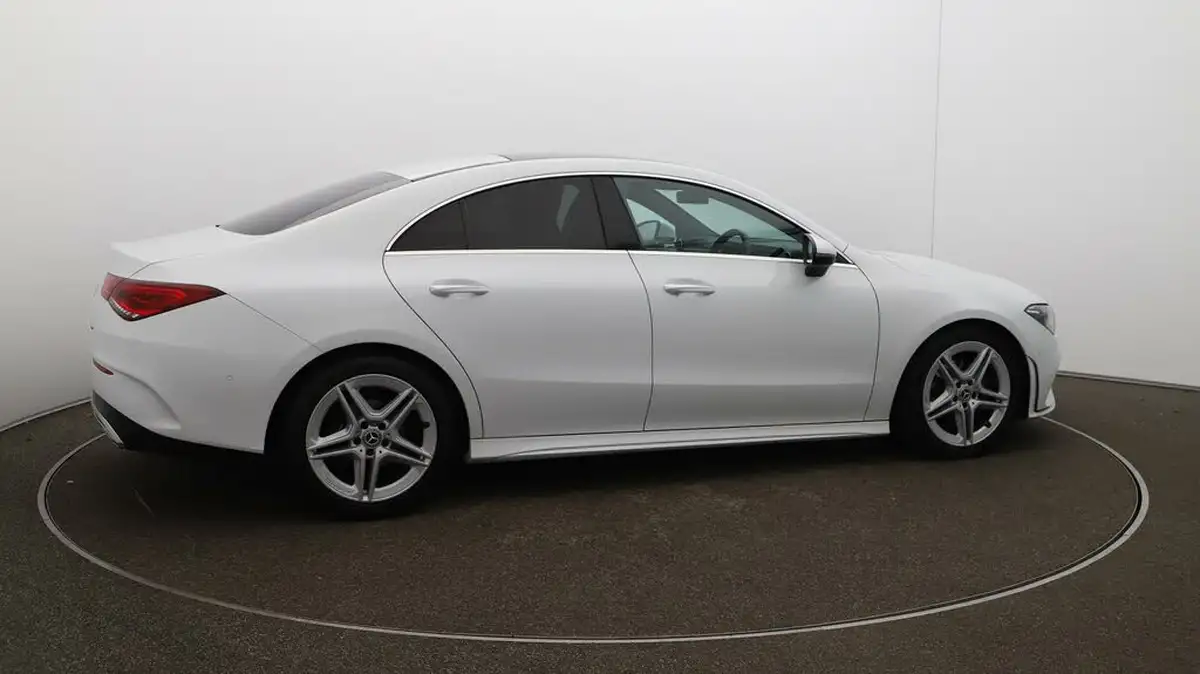 2021-mercedes-benz-cla-big-44