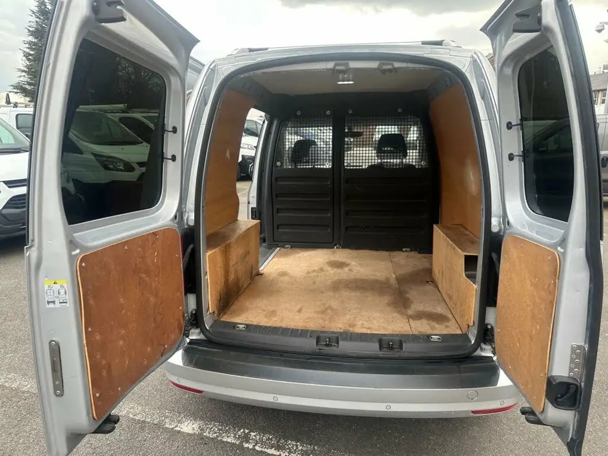 2020-volkswagen-caddy-20tdi-c20-highline-bmt-102pseu6dt-big-31