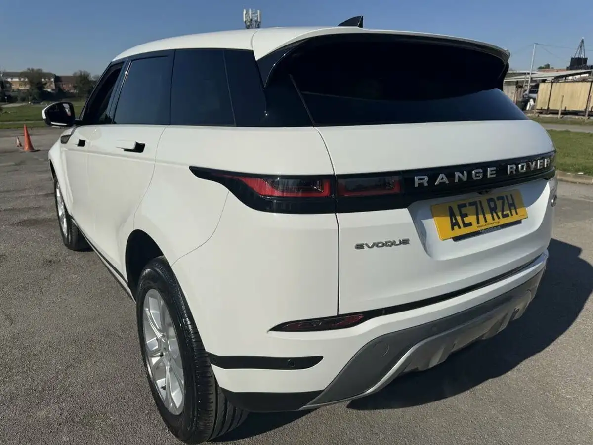 2021-land-rover-range-rover-evoque-20-d165-s-big-35
