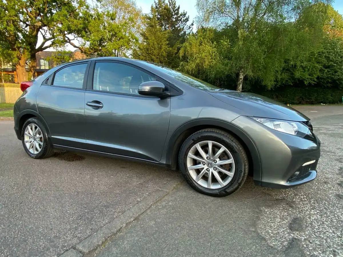 2013-honda-civic-18-es-auto-big-17