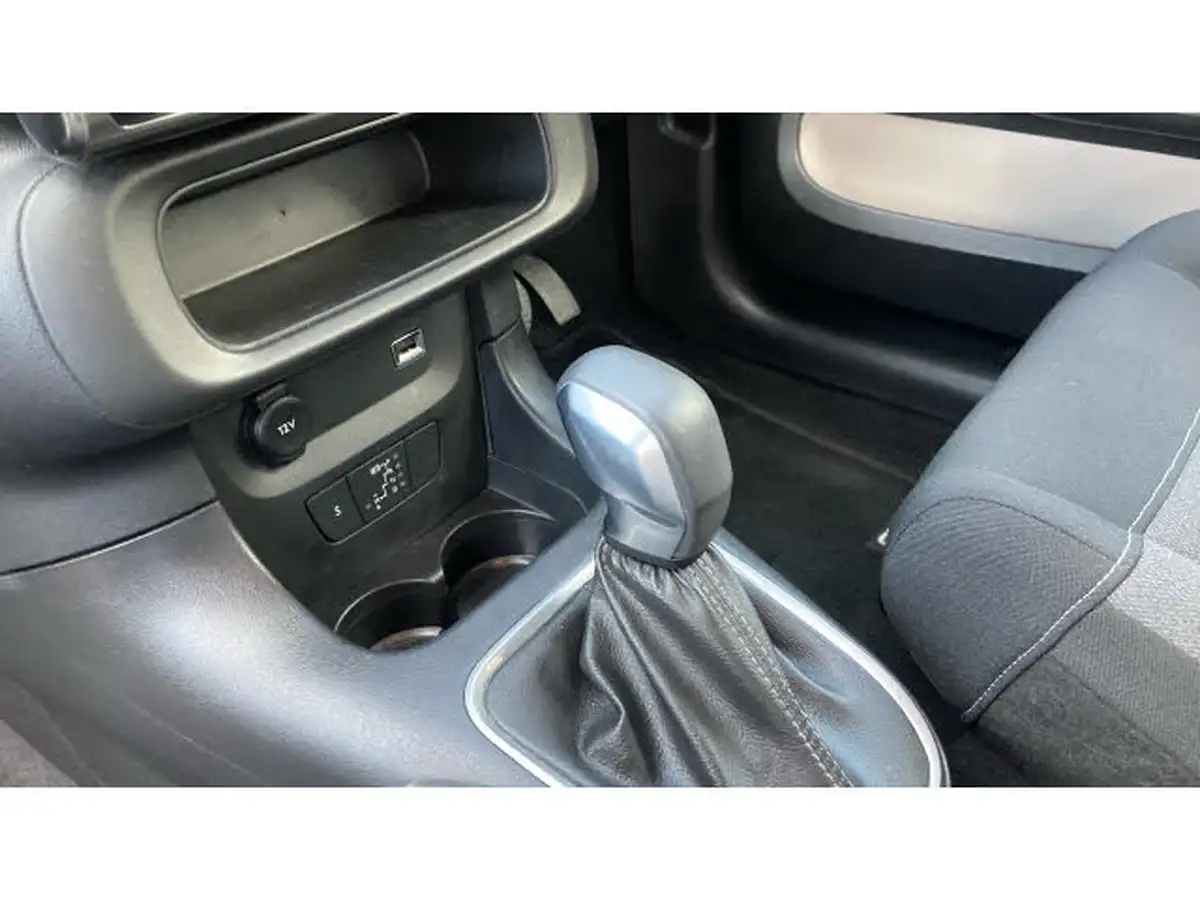 2022-citroen-c3-12-puretech-shine-plus-110ps-ss-eat6-big-12