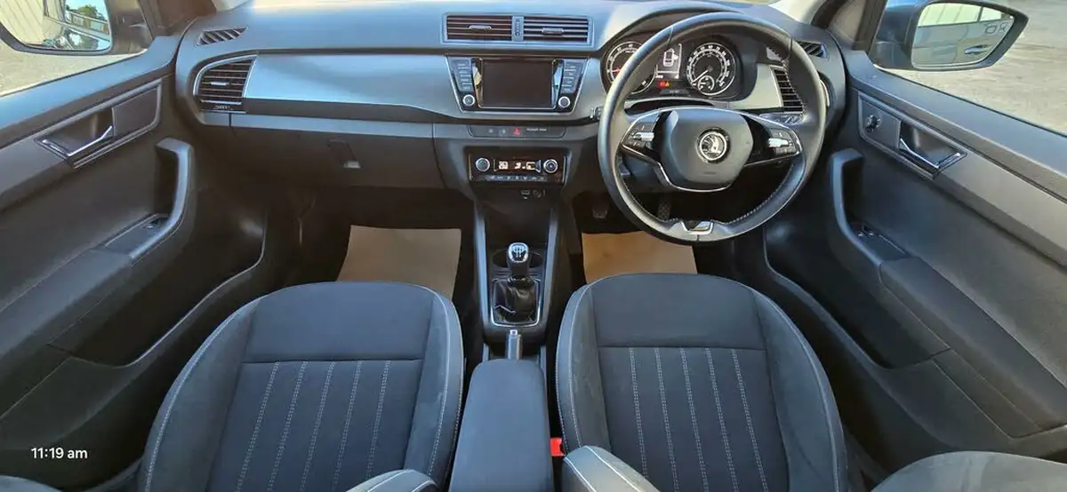2020-skoda-fabia-10-tsi-se-l-95ps-estate-big-30