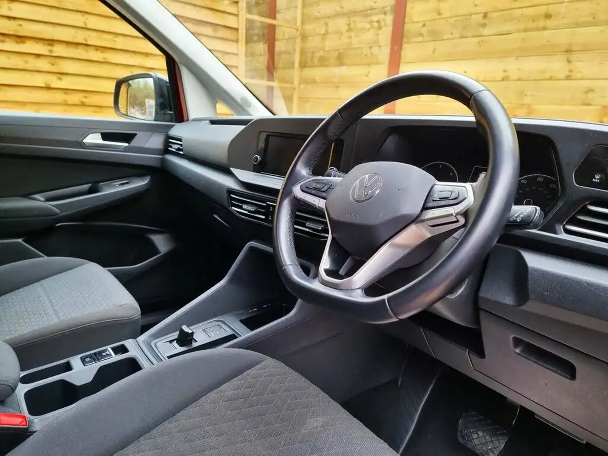 2022-volkswagen-caddy-20tdi-maxi-life-122ps-dsg-big-12
