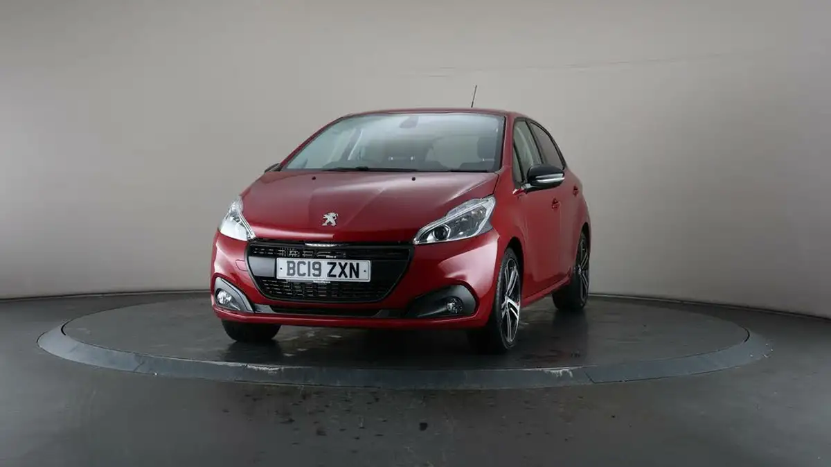 2019-peugeot-208-12-puretech-gt-line-110bhp-big-39