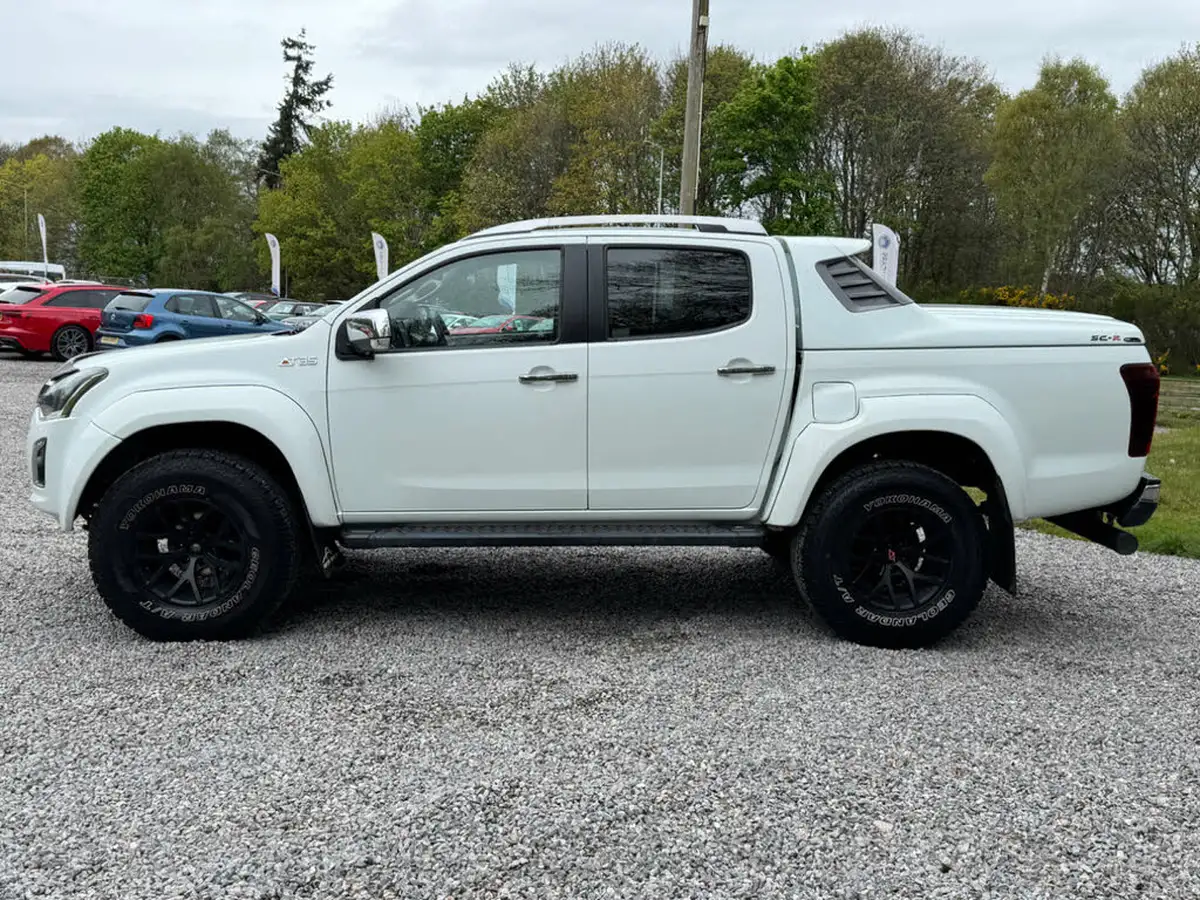 2020-isuzu-d-max-19td-arctic-trucks-at35-162bhpeu6-auto-big-7