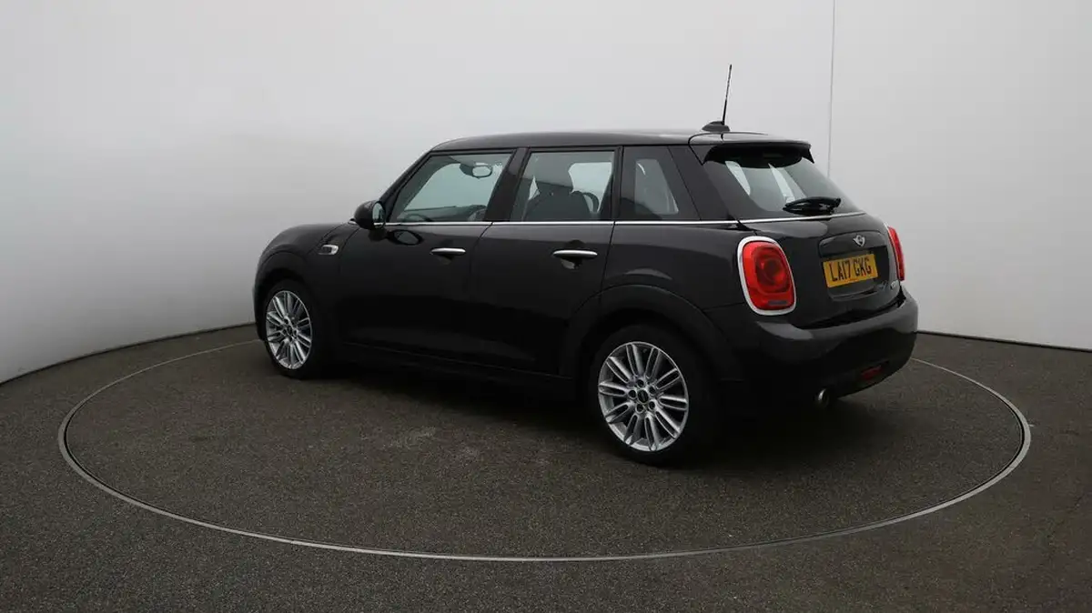 2017-mini-cooper-15-cooper-ss-hatchback-5d-auto-big-52