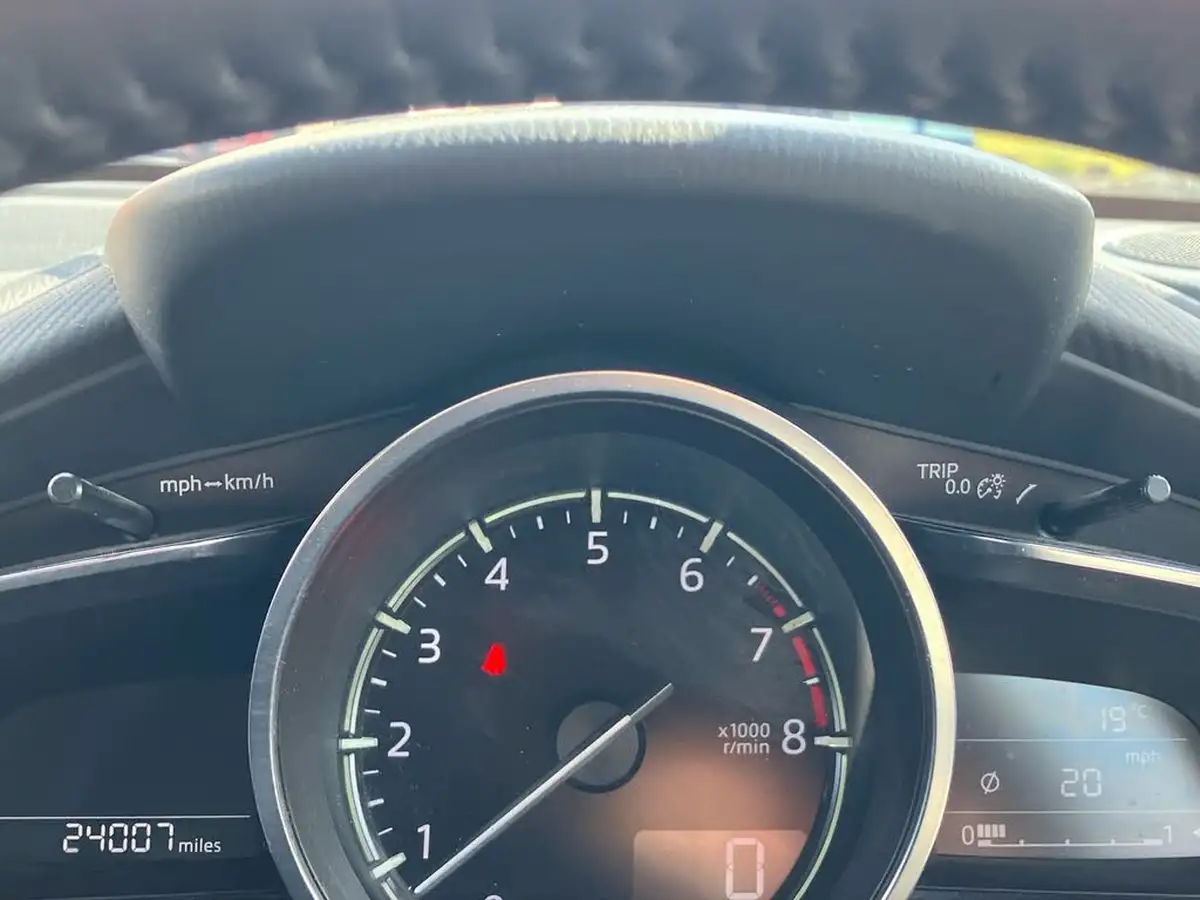 2021-mazda-mazda2-15-skyactiv-g-gt-sport-nav-light-stone-big-39